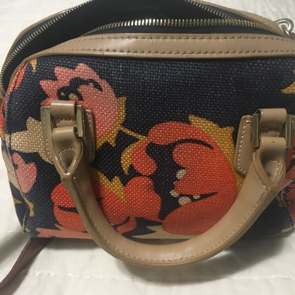 Navy Mary Lavinia Petite Satchel
Spartina 449